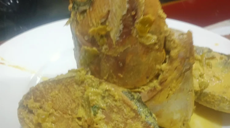 Lezatnya Olahan Kepala Ikan Tongkol Khas Indramayu
