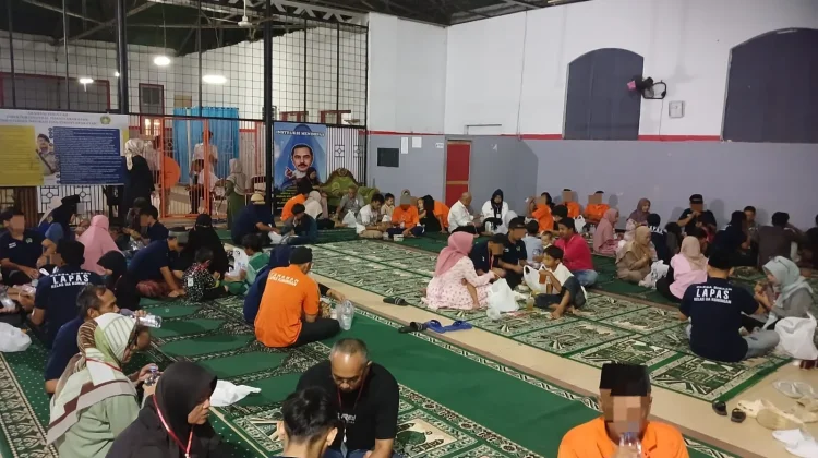 Buka Puasa Bersama Warga Binaan Lapas Kuningan