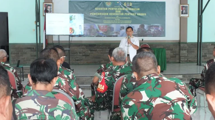 Kodim Kota Cirebon Gelar Penyuluhan dan Pemeriksaan Kesehatan