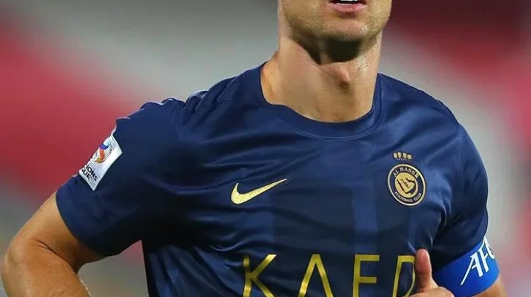 Ronaldo Masuk Manajemen, Almeria Bidik LaLiga Kembali