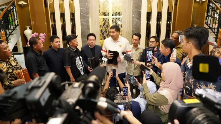 Puluhan Juta Genteng Dibutuhkan, UMKM Majalengka Siap Pasok Jawa Barat