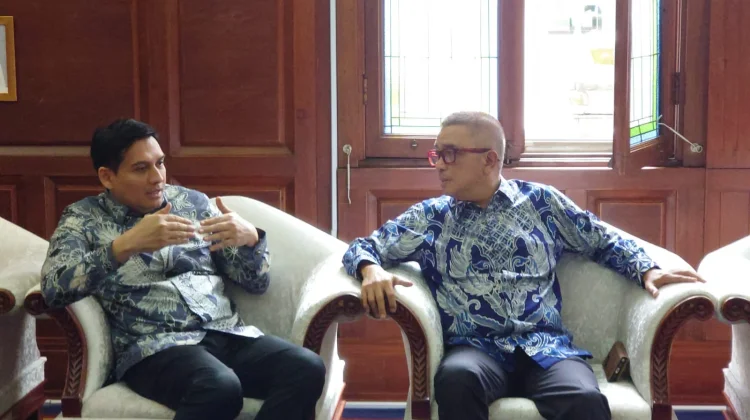 Bupati Lucky Hakim Teken Deklarasi Kawasan Rebana