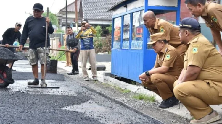 Perbaikan Ruas Jalan Ditargetkan Rampung sebelum Lebaran