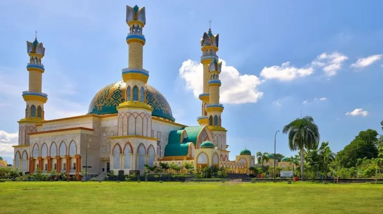 Indonesia dengan Julukan “Negeri Seribu Masjid”