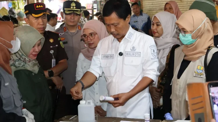 Hasil Sidak di Pasar Jagasatru: Bahan Pangan Bebas Formalin dan Pestisida