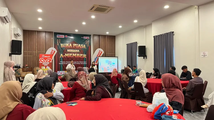 Bukber Warga Plumbon Indramayu, Suasana Ramadan Terasa Hangat
