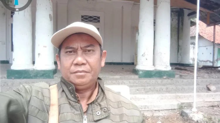 Atap Bangunan Cagar Budaya Gedong Duwur Indramayu Ambruk