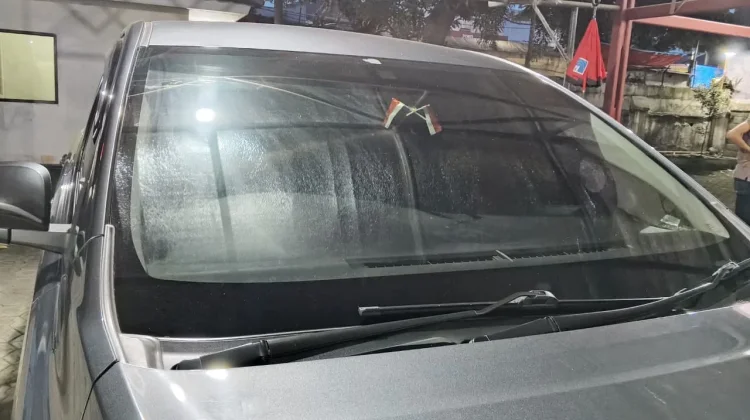 Laminated Glass: Teknologi Canggih di Balik Kaca Depan Mobil yang Aman