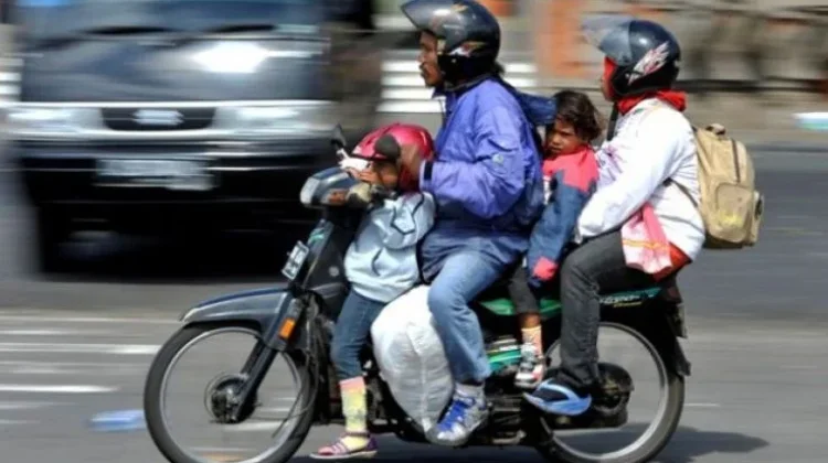 Tips Ampuh Mudik Aman Nyaman Menggunakan Sepeda Motor