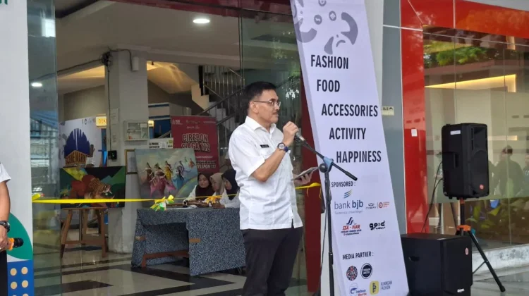 Dekranasda Scene Market Jadi Ajang Kolaborasi UMKM dan Generasi Muda