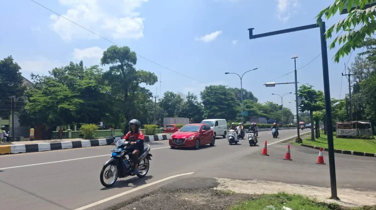 Pemudik Mulai Padati Jalur Bypass Cirebon, Lalu Lintas Ramai Lancar