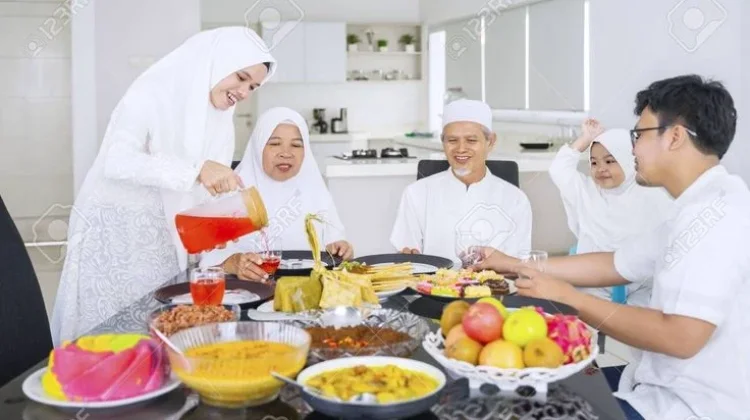 Kuliner Lebaran: Kelezatan Ketupat dan Pendamping Khas Nusantara