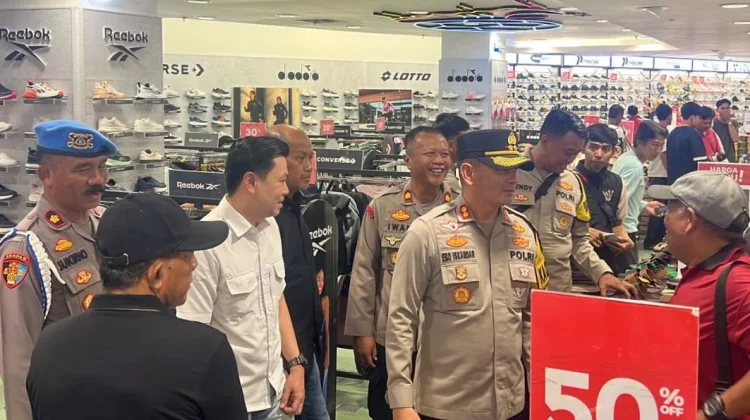 Kapolres Cirebon Kota Cek Keamanan Grage Mall jelang Lebaran