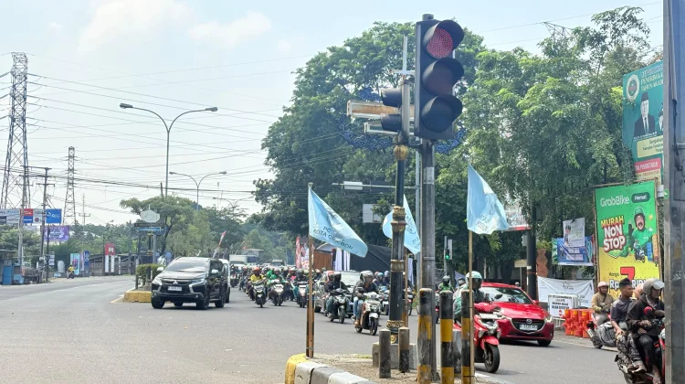 jelang H-2 Lebaran, Arus Mudik Jalur Arteri Pantura Cirebon Ramai Lancar