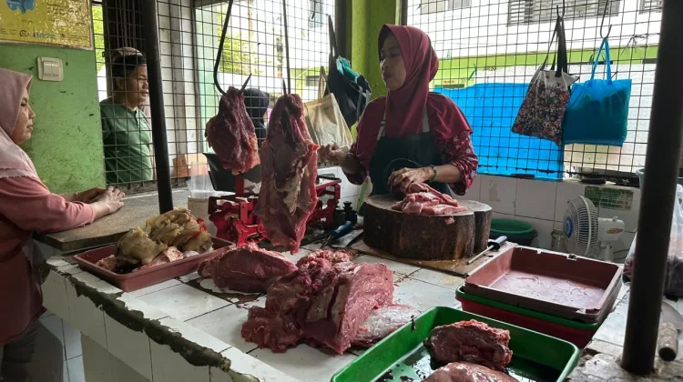 jelang Lebaran, DKP3 Kota Cirebon Pastikan Stok Daging Sapi Melimpah