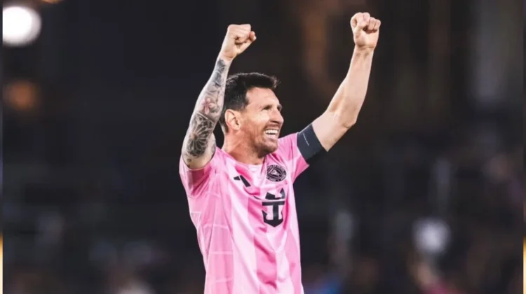 Lionel Messi Tembus 900 Gol Profesional