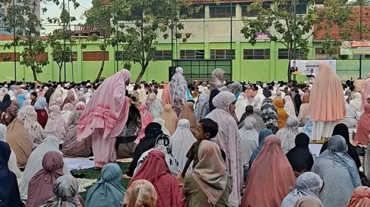 Semarak Idul Fitri, Ribuan Warga Ikuti Sholat Id Muhammadiyah