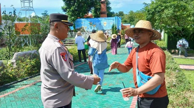 Libur Lebaran, Polisi Hadir dengan Sentuhan Humanis di Wisata Majalengka