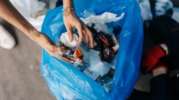 Pasca-Lebaran, Sampah Rumah Tangga di Cirebon Melonjak