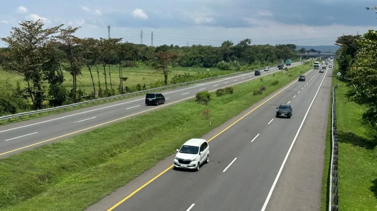 Tol Palikanci Masih Lancar, Puncak Arus Balik Diprediksi Selasa
