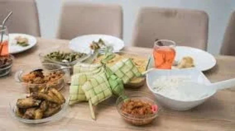 Tips Menjaga Kesehatan agar Fit saat Lebaran