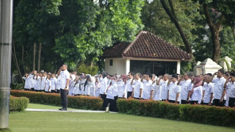 ASN Pemkab Cirebon Diminta Tingkatkan Kualitas Pelayanan usai Libur Lebaran