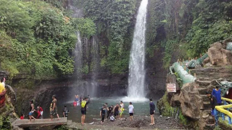 Tips Wisata Lebaran Aman Bersama Anak