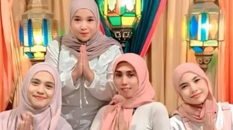 Tradisi Populer Mengabadikan Momen Lebaran Bersama Sahabat