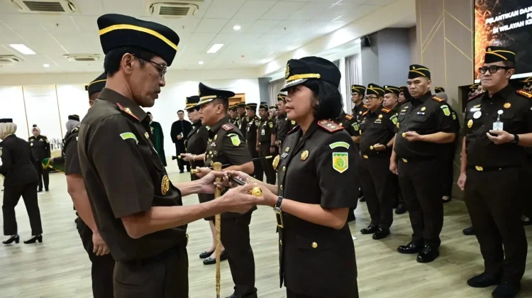 Yustina Engelin Kalangit Resmi Jadi Kajari Kuningan
