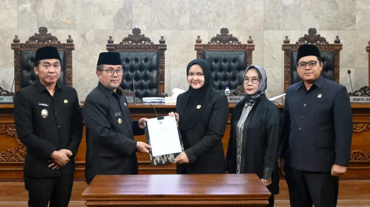 Pemkab Cirebon Ajukan Tiga Raperda, Fokus Transparansi dan Efektivitas