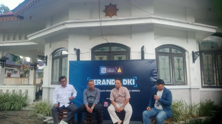 Diskusi Soroti Tradisi Penyapu Koin Jembatan Sewo