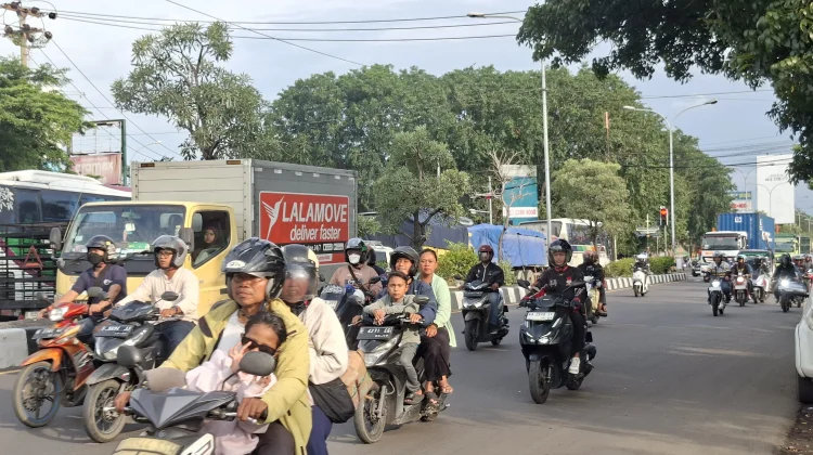 Puncak Arus Balik Capai 90 Ribu Kendaraan di Cirebon