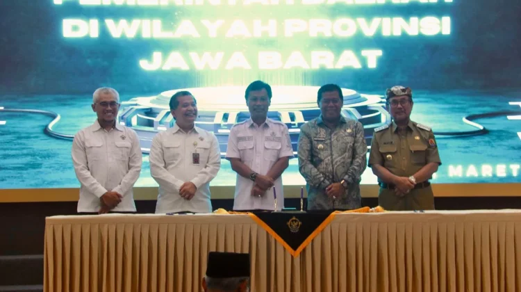 Pemkot Cirebon Serahkan LKPD 2025, Optimistis Raih WTP