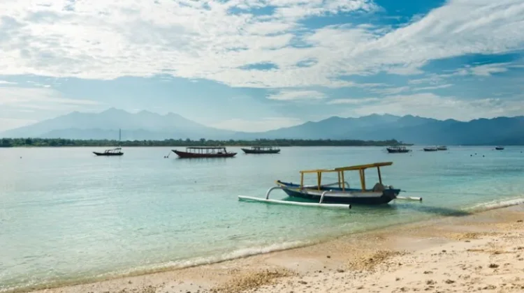 PWC Cirebon: Satukan Masyarakat Jaga Budaya dan Lingkungan