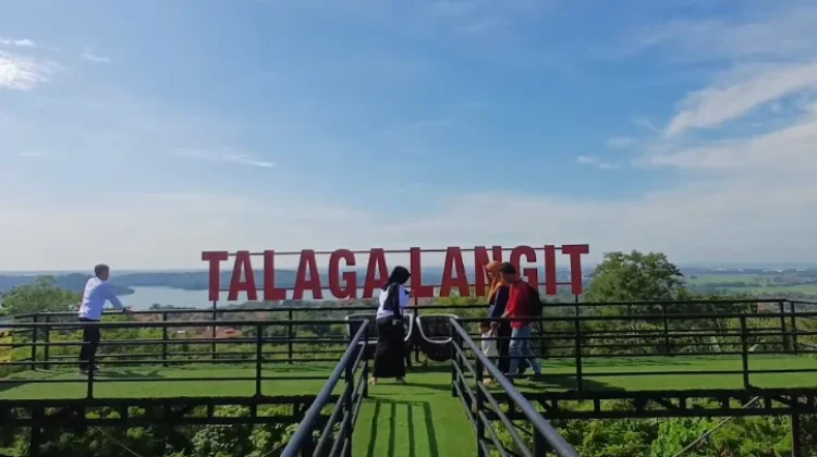 Kunjungan Wisata Talaga Langit Meningkat, Renovasi Segera Dilakukan