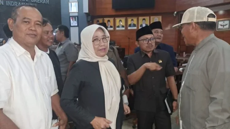DPRD Diminta Stop Pemasangan Patok Proyek Tambak Indramayu