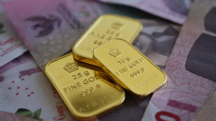 Harga Emas Antam Naik Rp19 Ribu, Sentuh Rp2,85 Juta per Gram