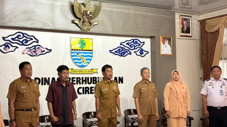 Transportasi Cirebon Hadapi Masalah Parkir dan Lalin
