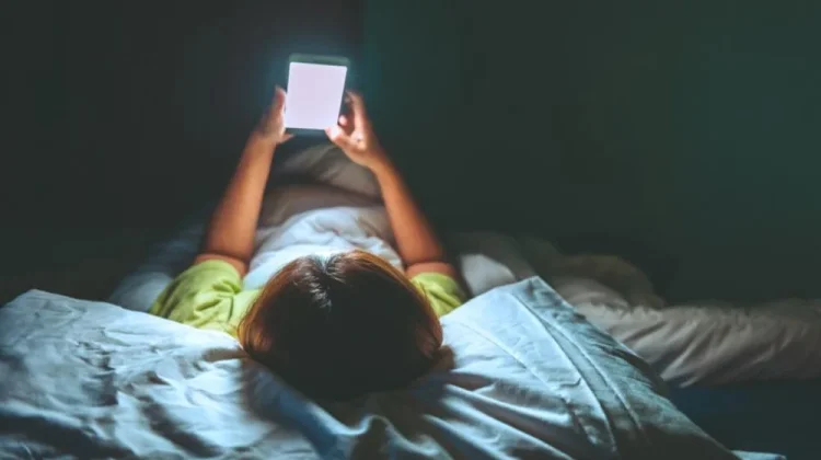 Tidur Delapan Jam Tak Efektif?, Ini Penjelasannya!