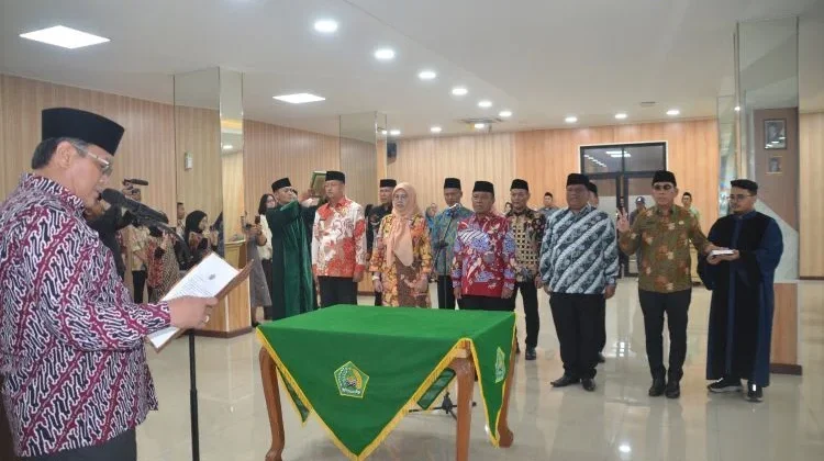 Kemenag Jabar Lantik Sejumlah Pejabat, Tekankan Integritas dan Layanan Publik
