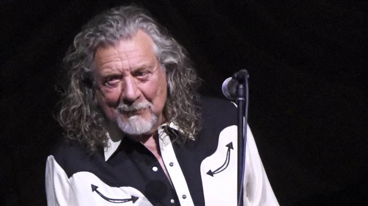 Robert Plant Raih Gelar Record Store Legend