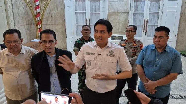 Pemkab Indramayu Bahas Revitalisasi Tambak Pantura