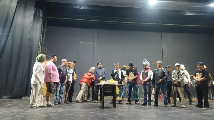 Harlah Dewan Kesenian Indramayu Dirayakan Meriah