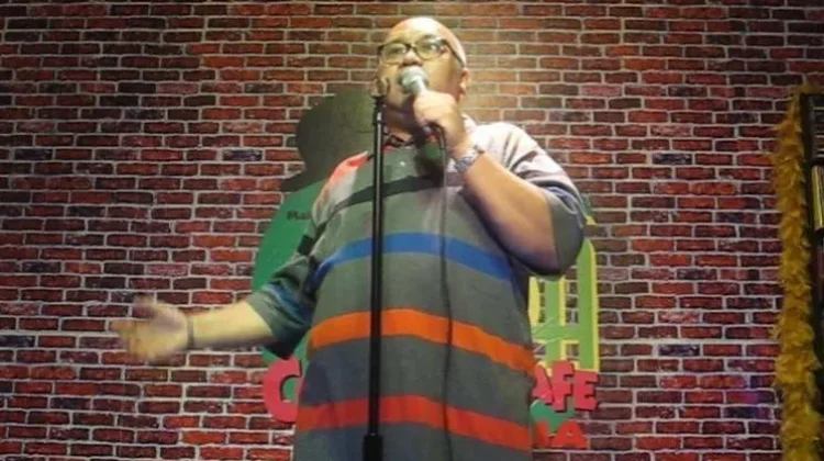 Menilik Sejarah Stand Up Comedy di Indonesia