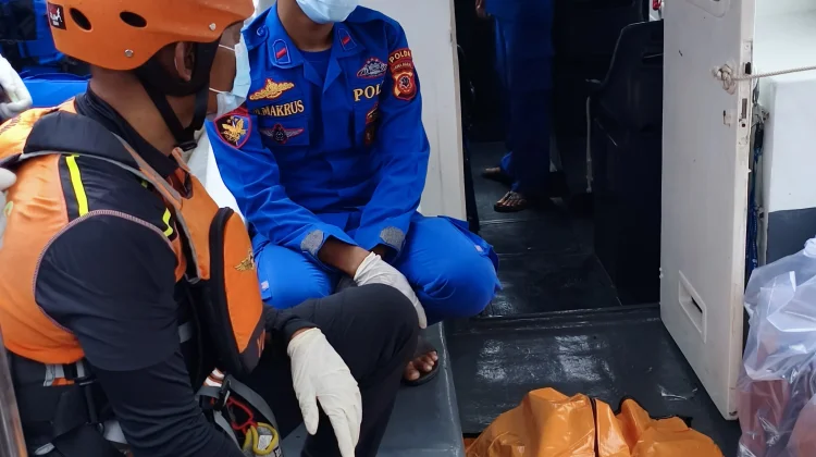 Basarnas Temukan Nelayan Jatuh di Perairan Indramayu