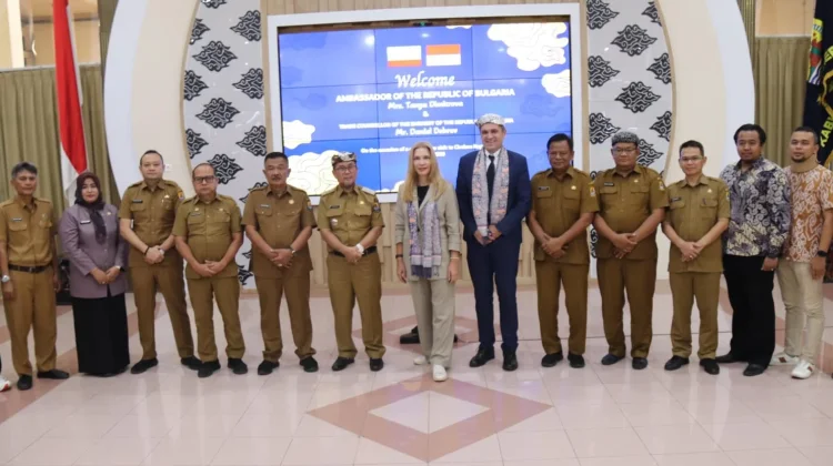 Pemkab Cirebon Kenalkan Potensi Ekonomi Daerah saat Kunjungan Dubes Bulgaria