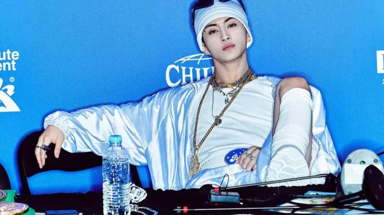 Mark Lee Resmi Tinggalkan NCT setelah Kontrak Berakhir