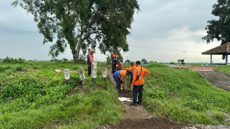 KAI Tutup Perlintasan Ilegal untuk Cegah Kecelakaan