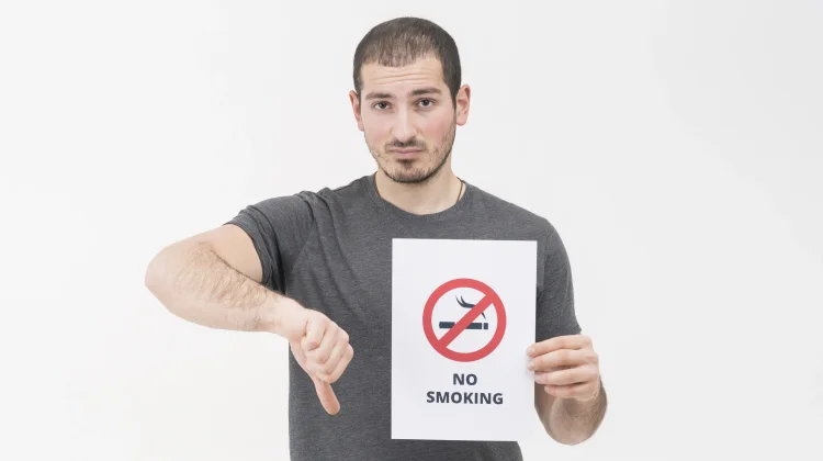 Inggris Sahkan RUU Larangan Rokok untuk Generasi Muda