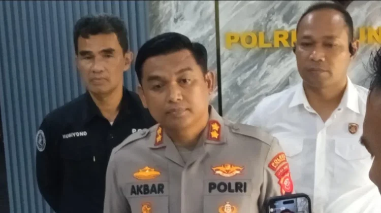 Sempat Kabur, WS Diciduk setelah Buang Bayi ke Sungai Cikondang